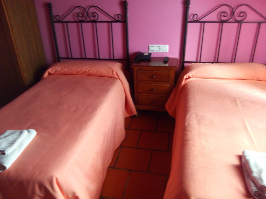 Hostal Venta Liara Allepuz Exterior foto