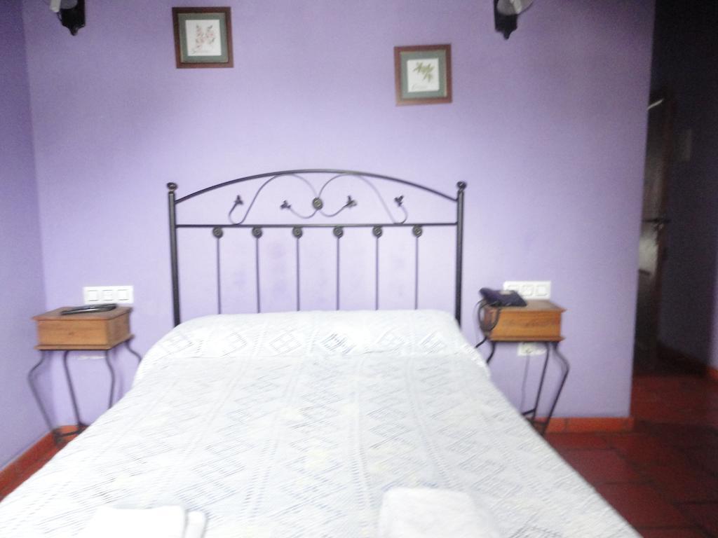 Hostal Venta Liara Allepuz Zimmer foto