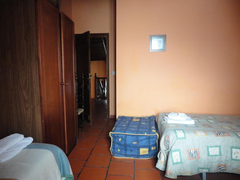 Hostal Venta Liara Allepuz Exterior foto