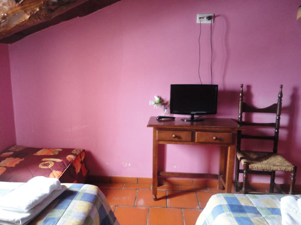 Hostal Venta Liara Allepuz Zimmer foto