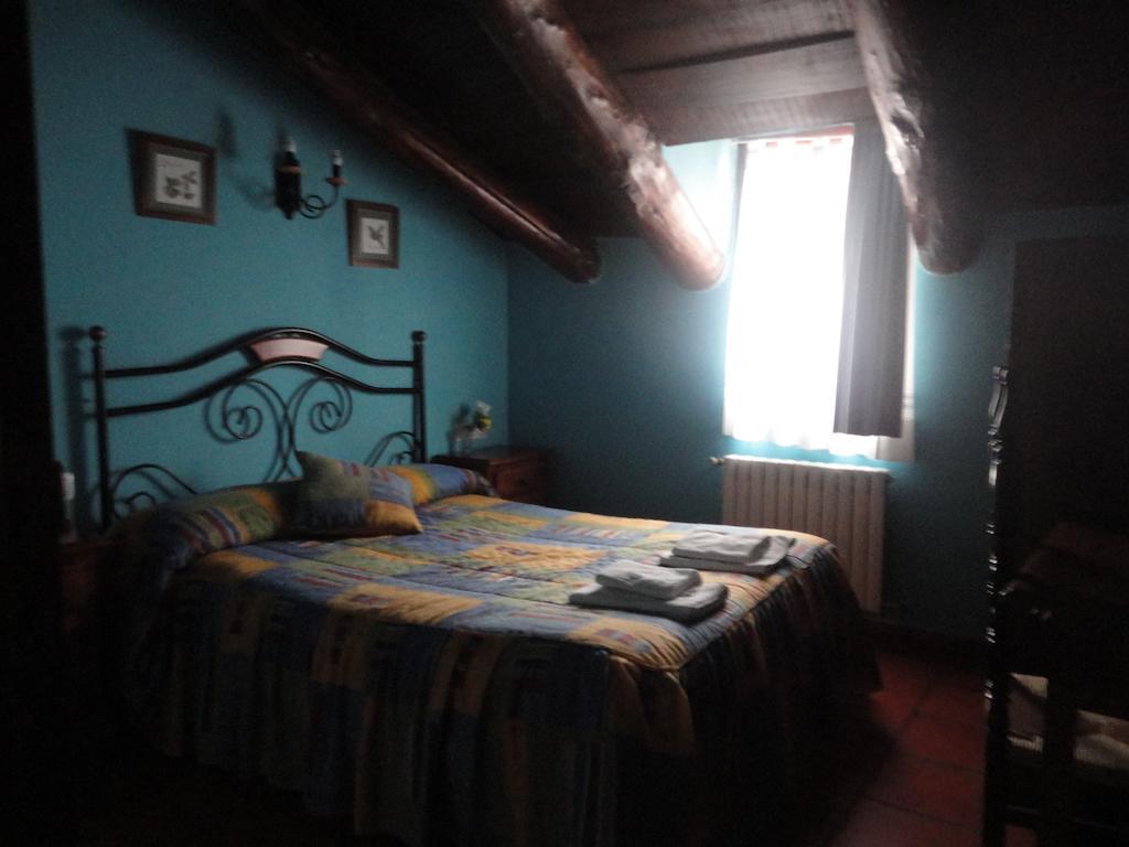 Hostal Venta Liara Allepuz Zimmer foto