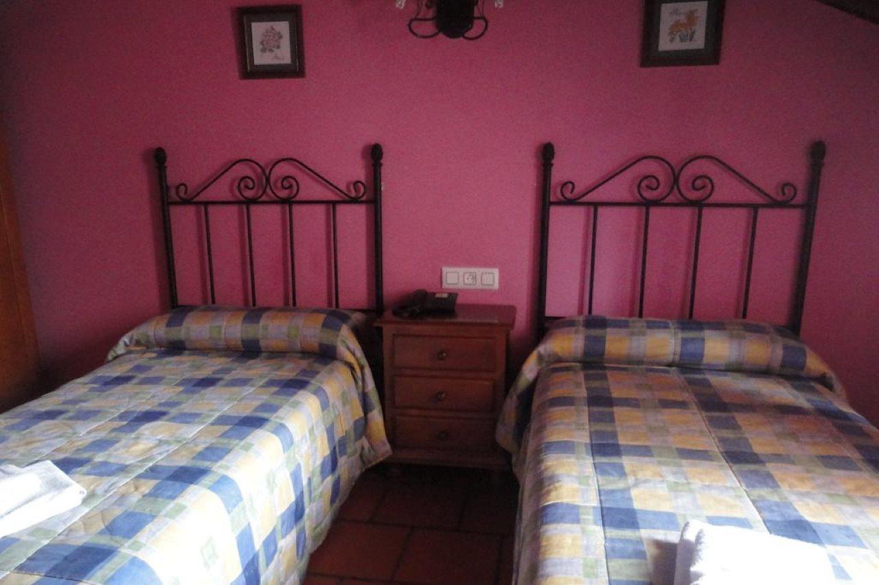 Hostal Venta Liara Allepuz Exterior foto